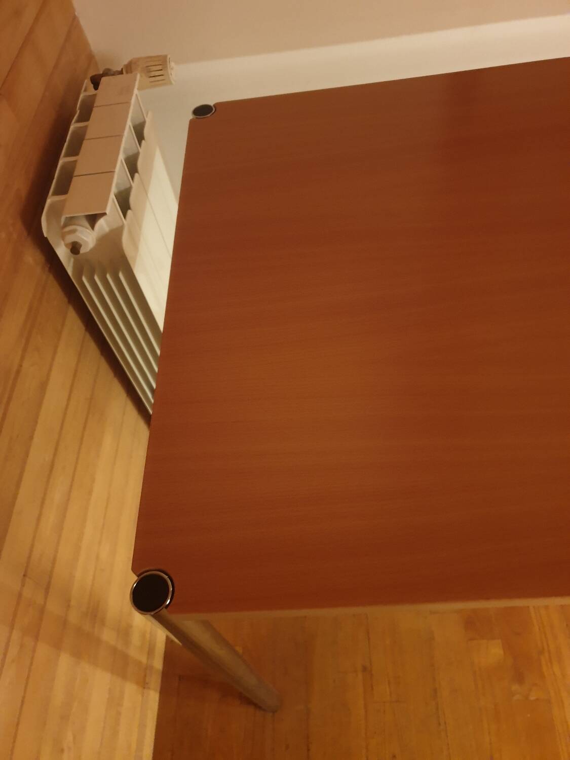 USM-Haller desk-table