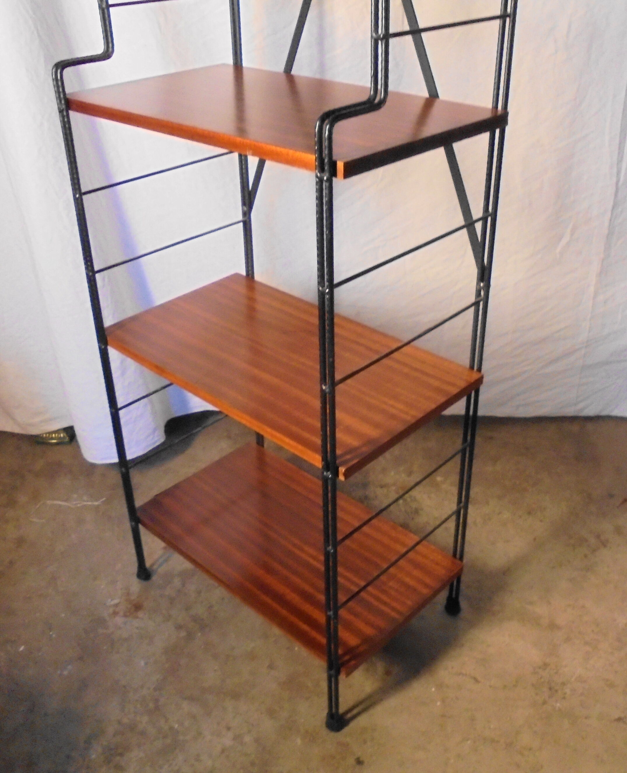 Modular string shelf from the 60s