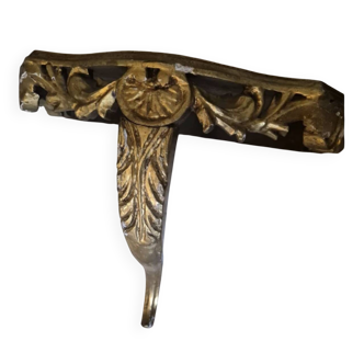 Console / Golden wooden table in Regency / Louis XV style