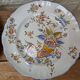 Ensemble de 2 anciennes assiettes décoratives avec cornes d'abondance
