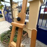 Wooden easel