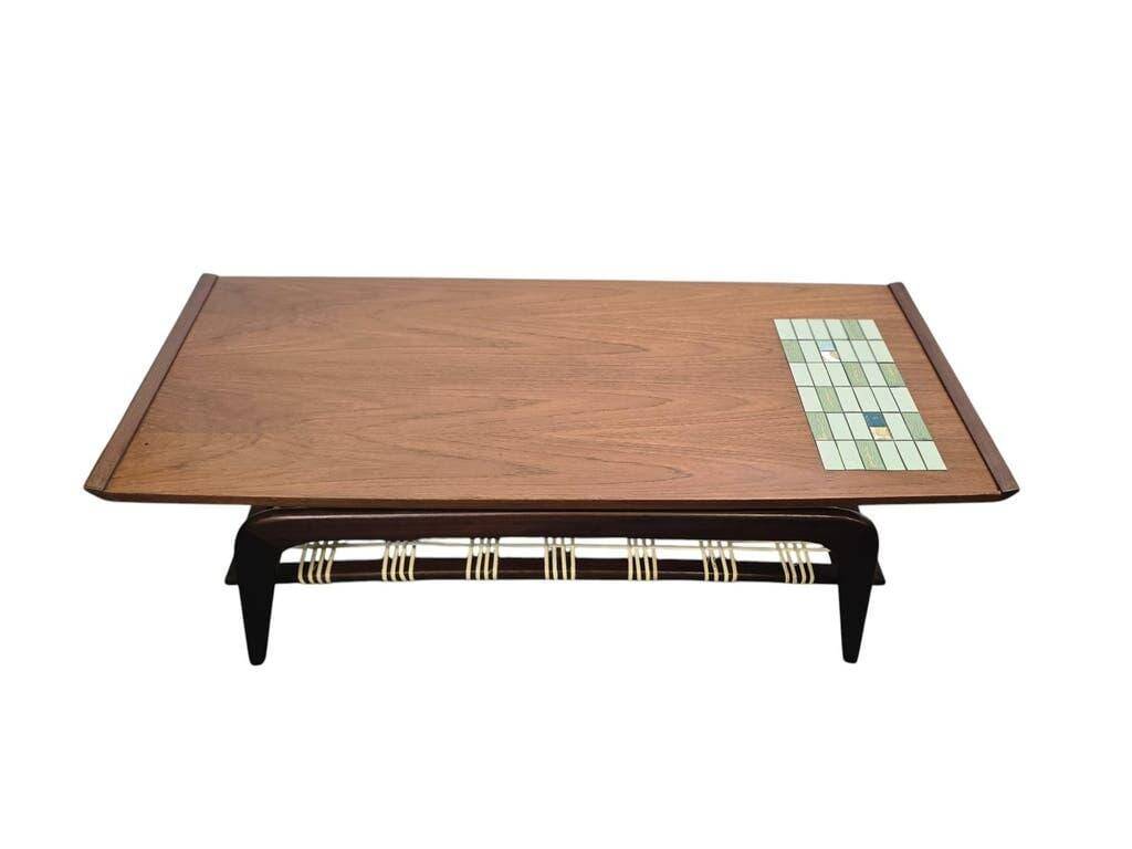 Vintage wooden coffee table 'van Teeffelen Wébé'