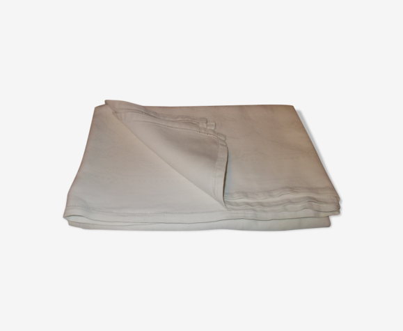 Nappe damassée 150 x 145