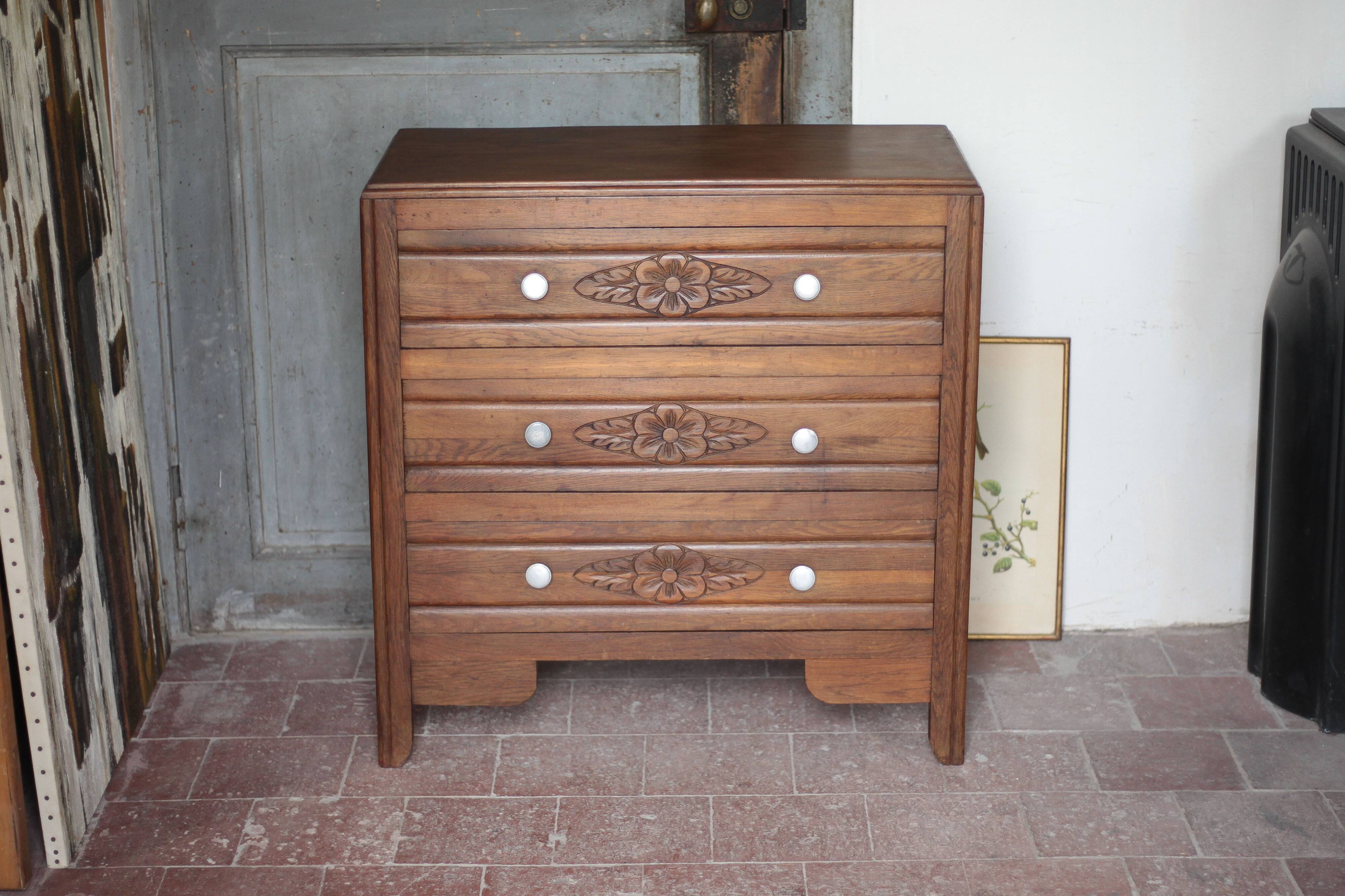 Wooden chest of drawers with 3 drawers, storage furniture, antique furniture, Art Deco.