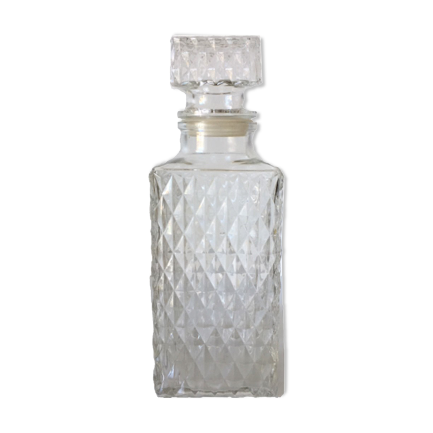 Decanter whiskey in glass from the 60/70 - diamonds patterns