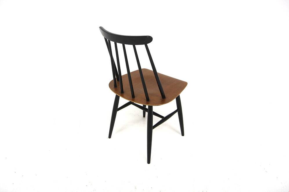 Chaise scandinave "pinnstol" Fanett par Ilmari Tapiovaara, Suède, 1960