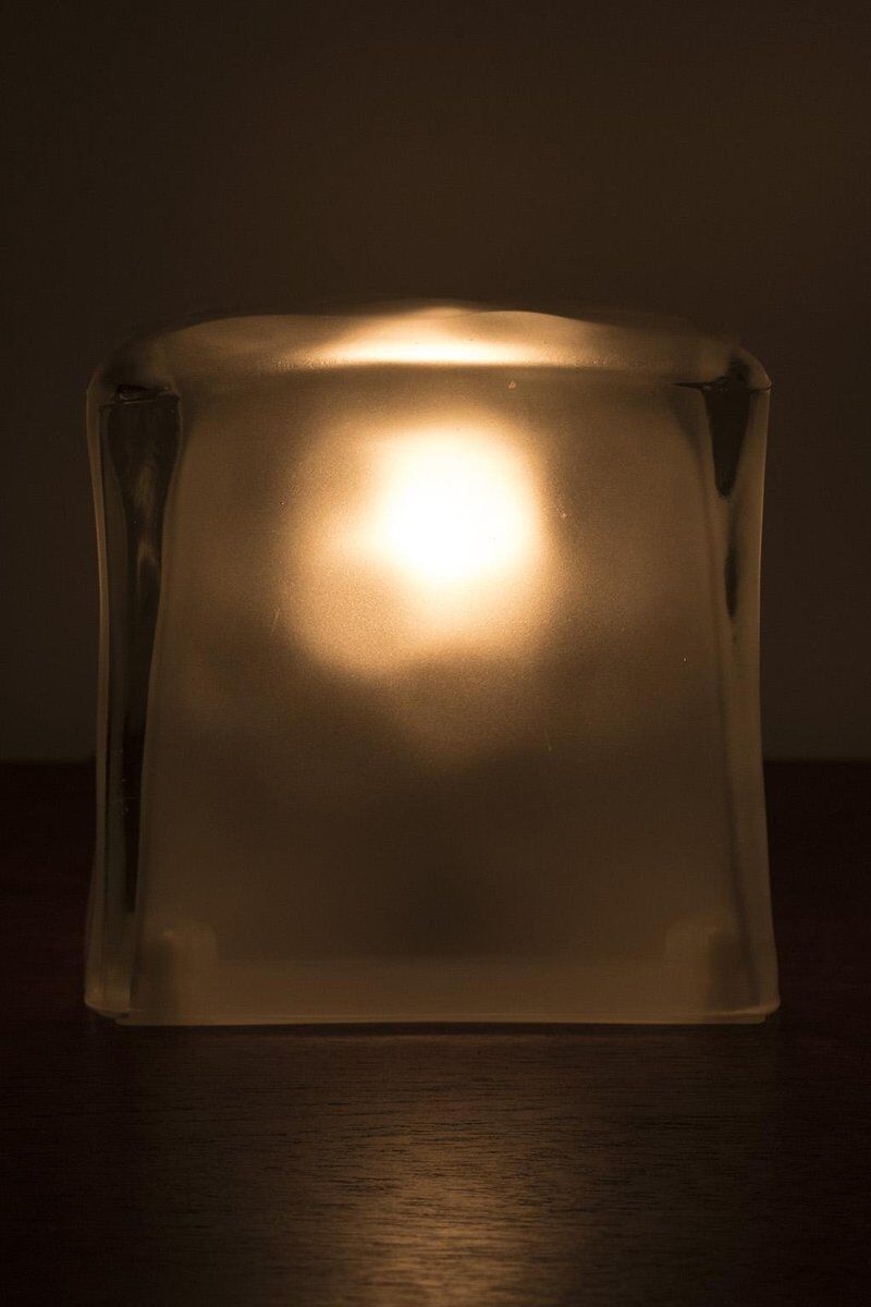Lampe de table Iviken Ice Cube d'Ikea