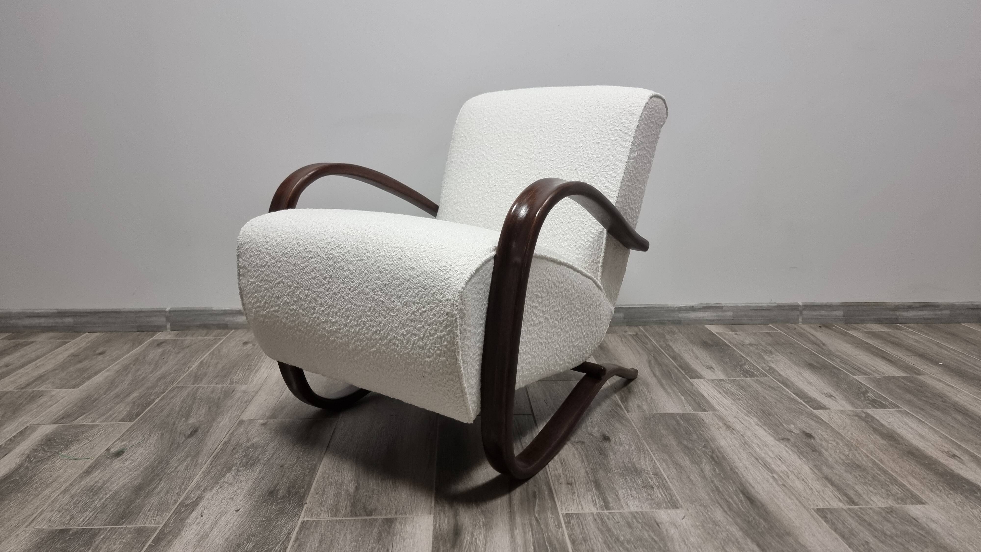 H-269 Armchair by Jindřich Halabala, 1940s