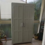 Parisian wardrobe in painted fir from the 30s 40s