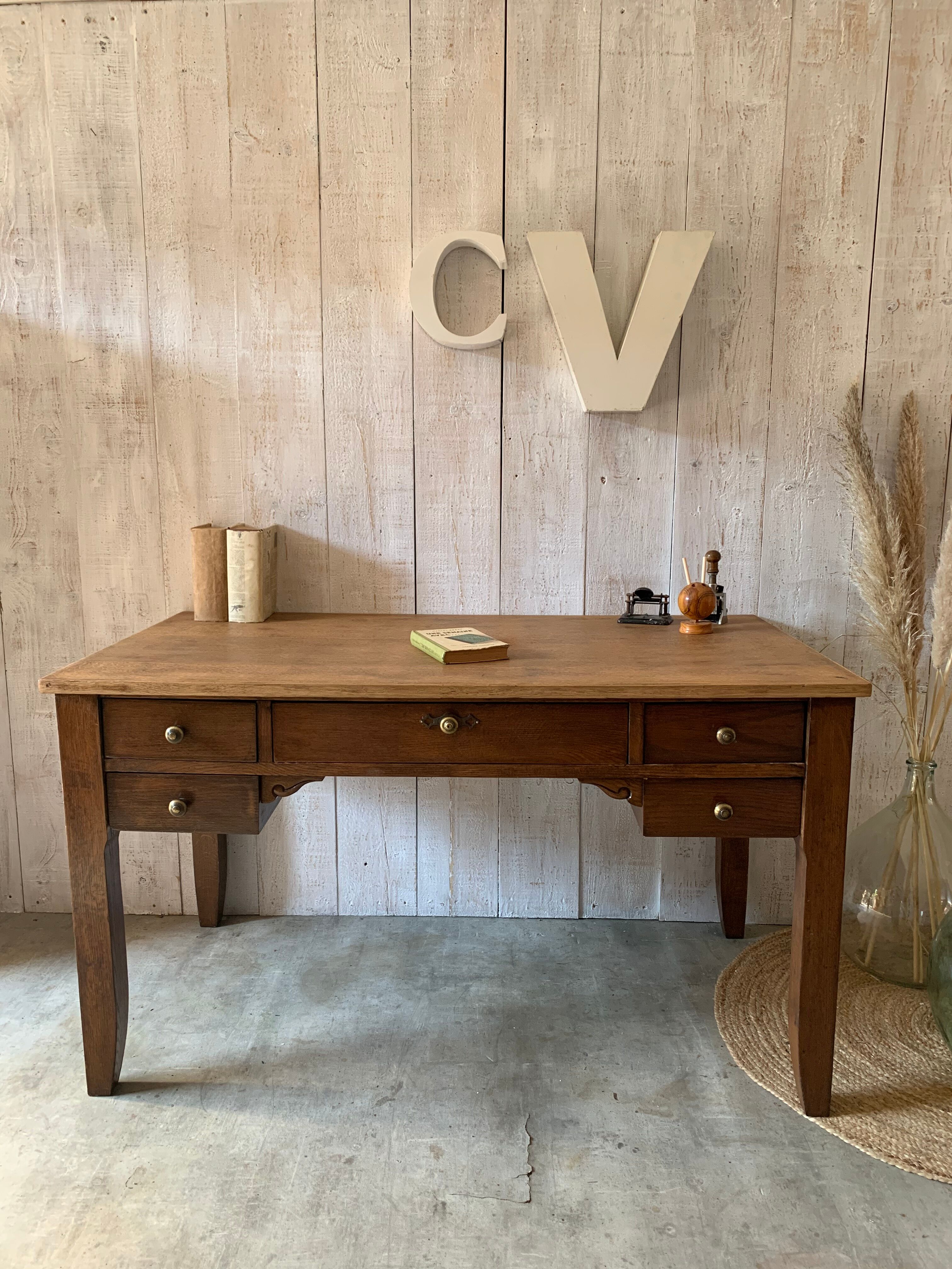 Bureau 129x69cm