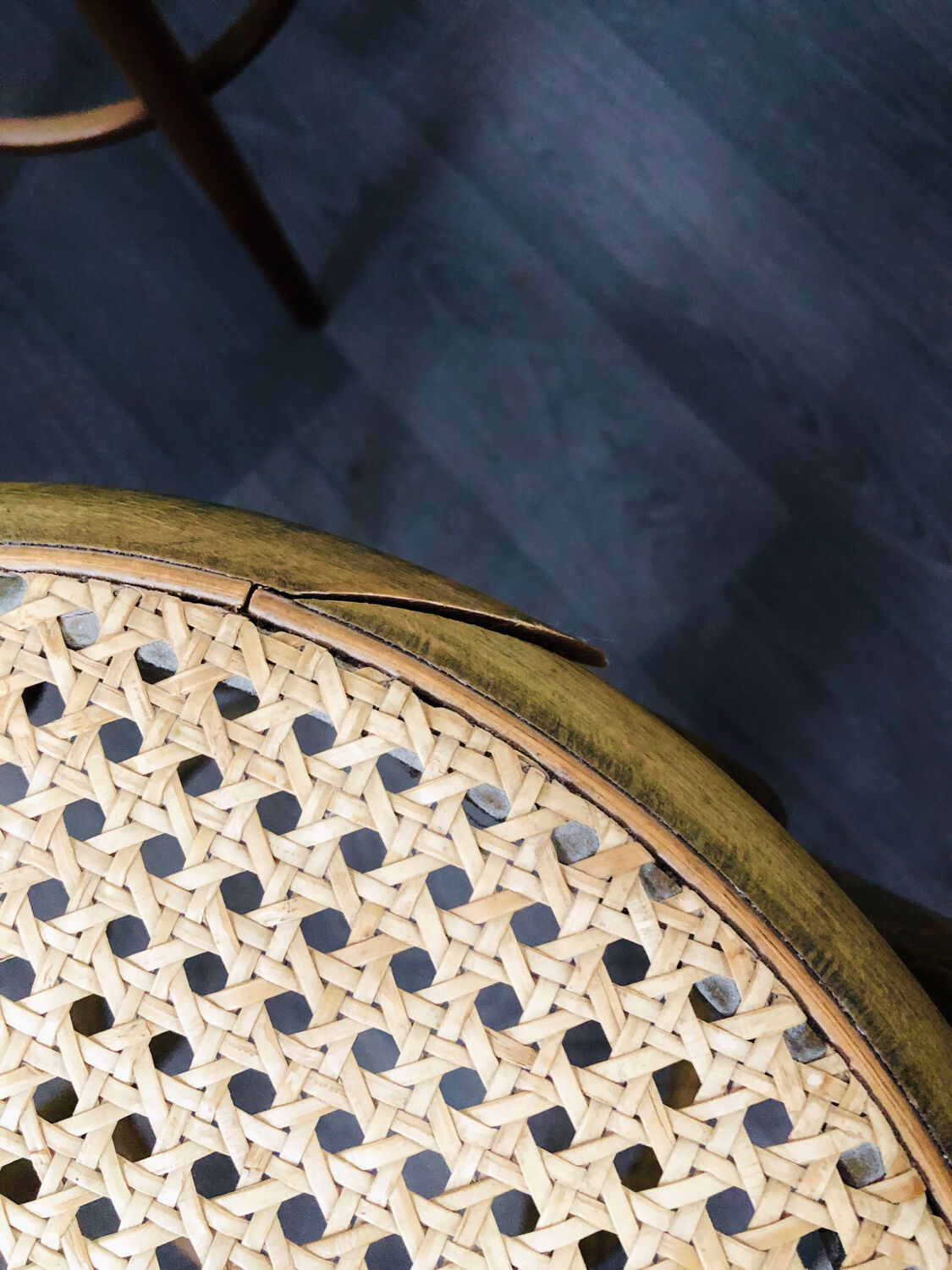 Set of 04 high stools canned bentwood