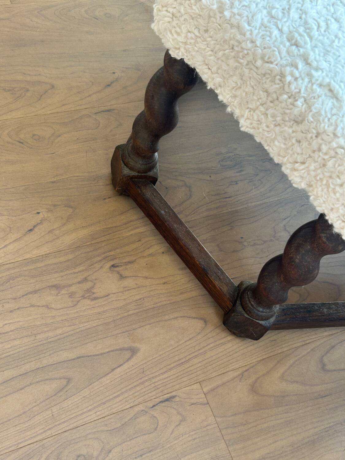 Tabouret de ferme danois moderne brutaliste des années 30 en chêne et laine