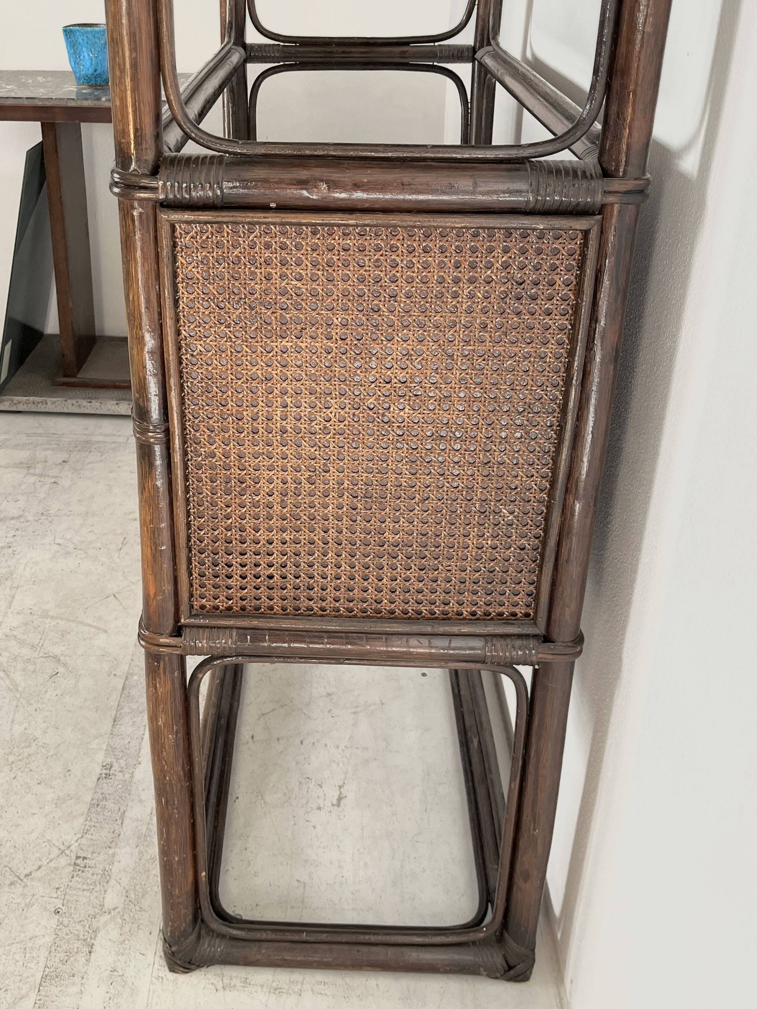 Etagere et commode en rotin