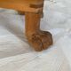 Table basse marbre pieds sculptés anciens
