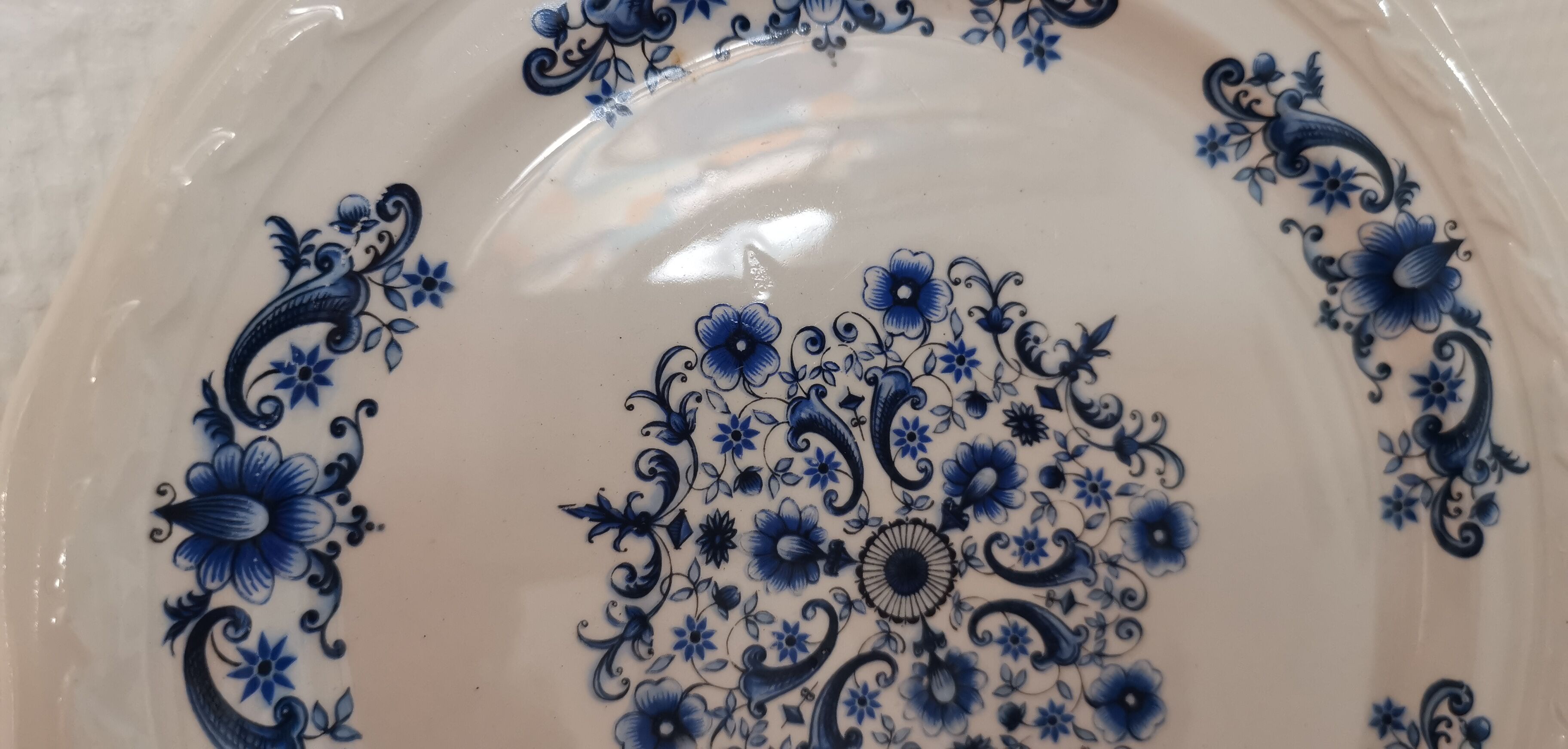 Set of 8 old dessert plates in French earthenware Moulin des Loups from the 50s