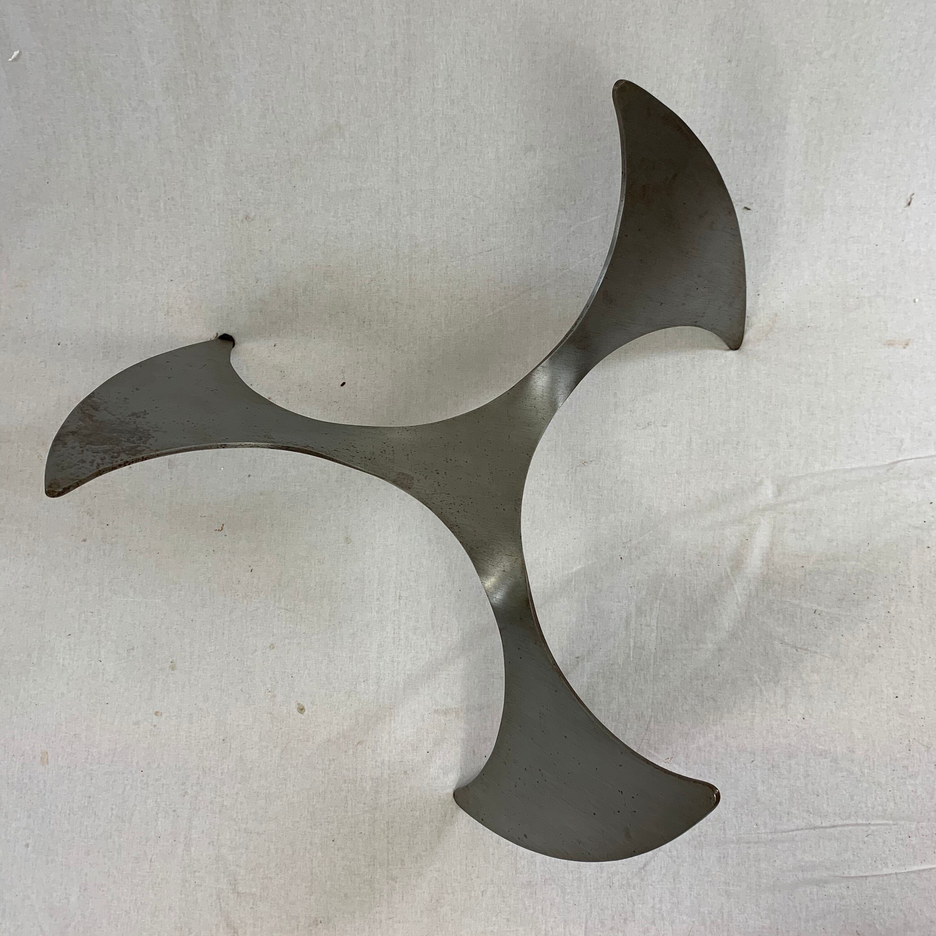 Propeller coffee table by Knut Hesterberg