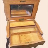 Coiffeuse en marqueterie de bois clairs - Style Louis XV