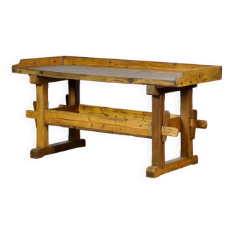Oak and pine Work table, circa 1900