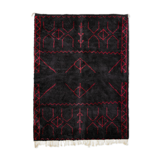 Tapis marocain moderne noir