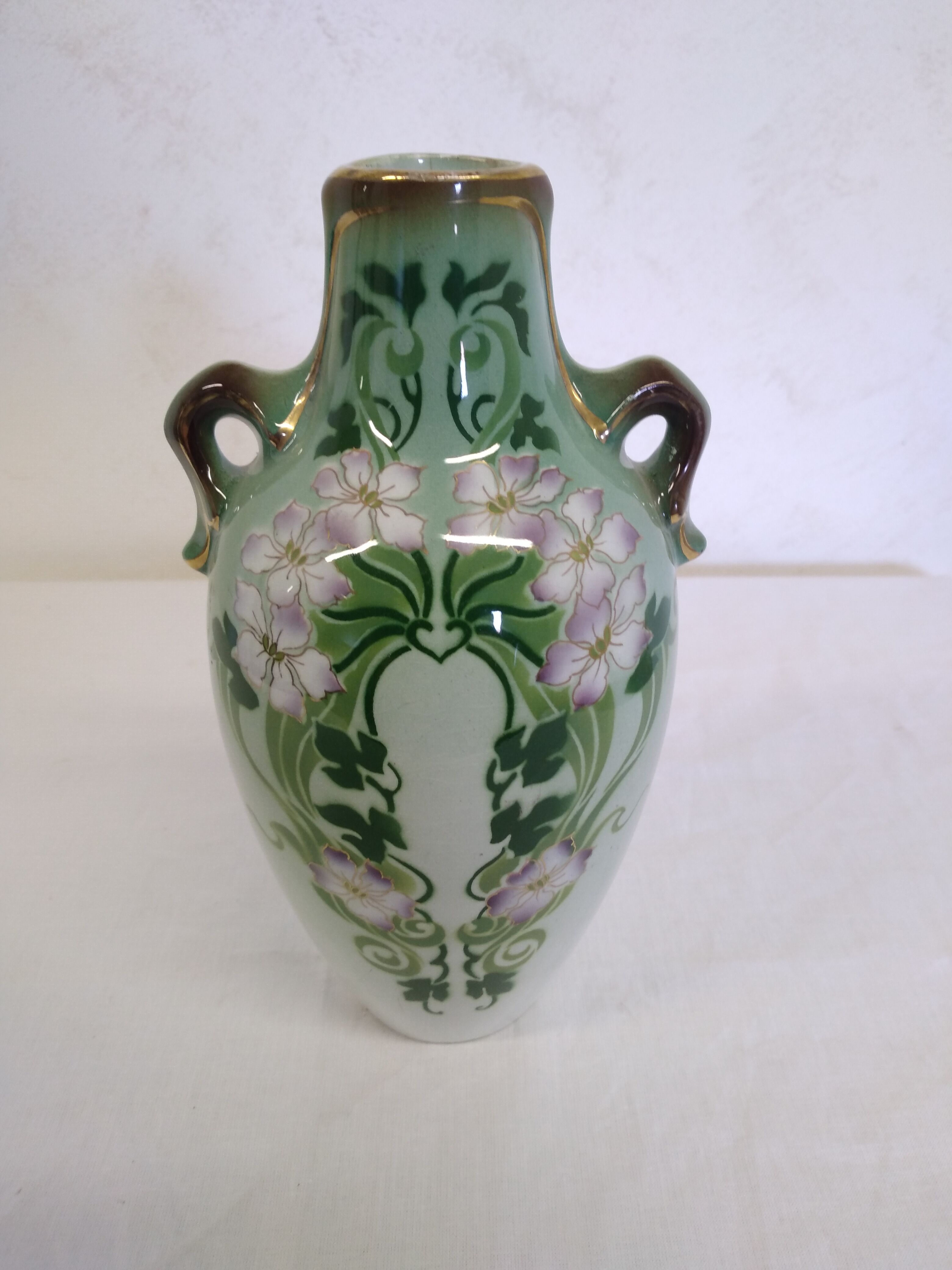 Vase faïence Saint-Amand hamage