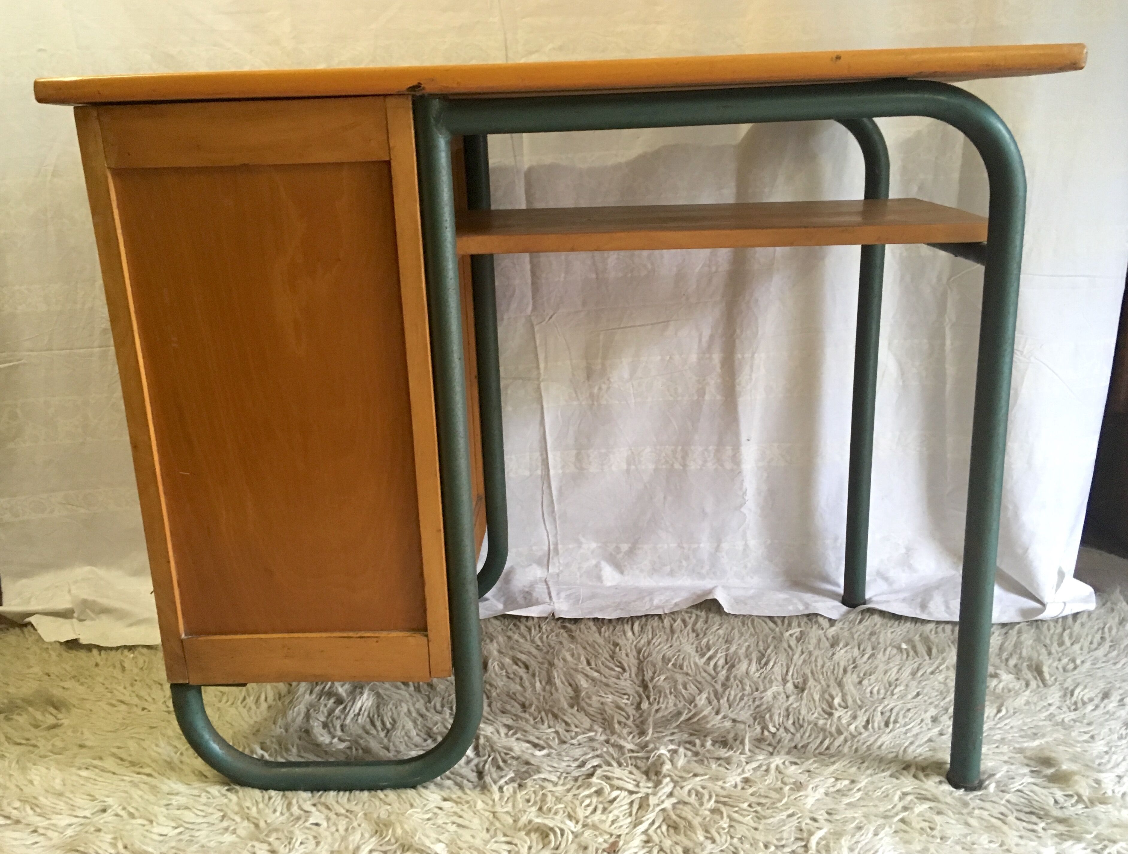 Desk for Mobilor 20th