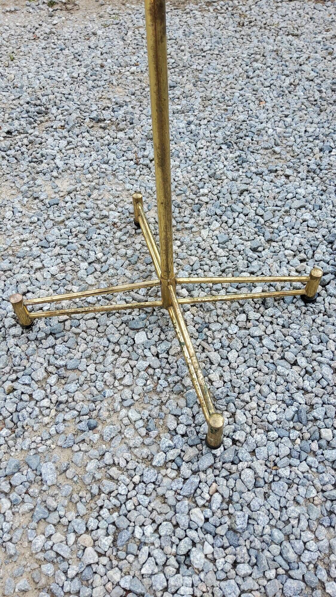 Valet de chambre of the 50s in gilded brass and wood