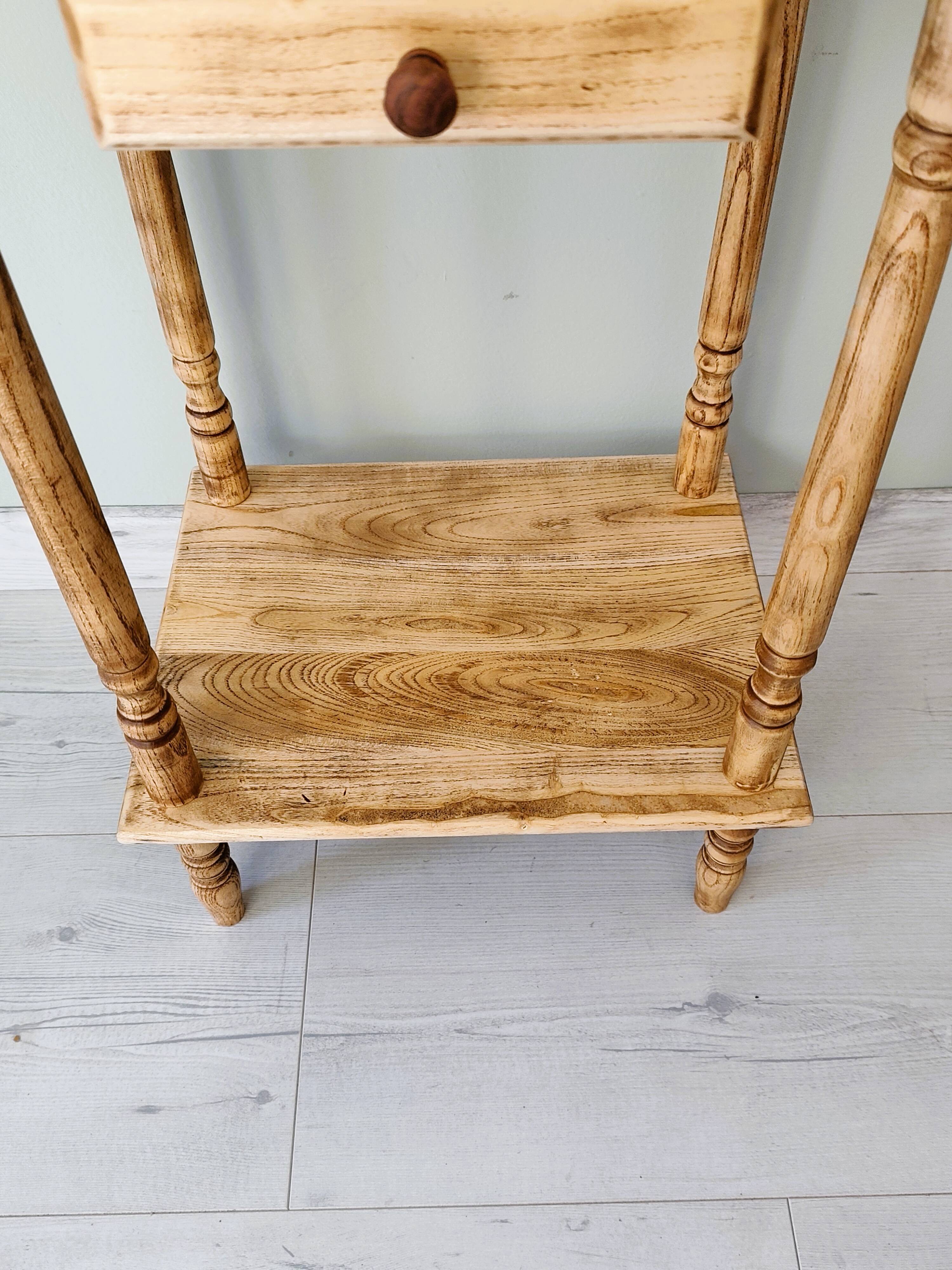 Small accent piece in solid wood