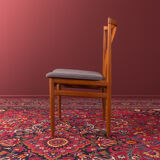 Set of 4 dining chairs by Henning Sørensen