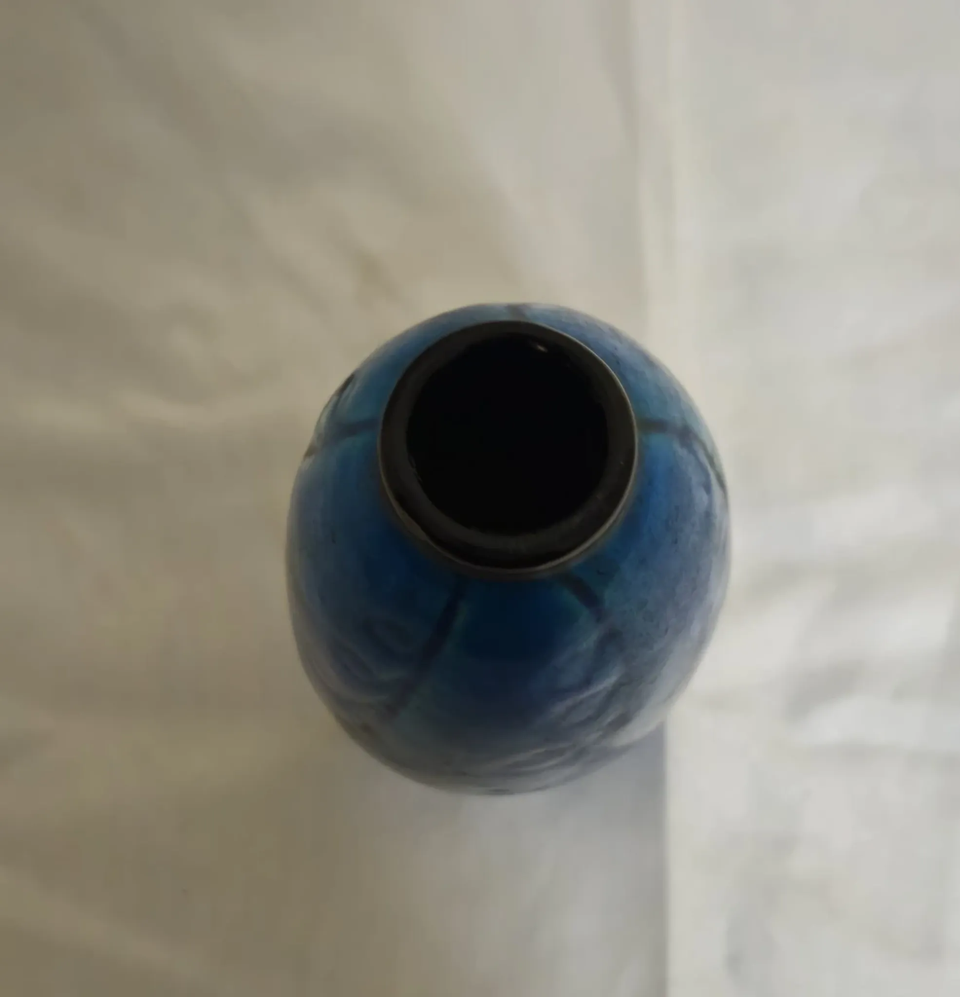 Ceramic vase signed Rosalba – deep Egyptian blue