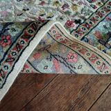 Handmade Pakistani wool and silk rug 183x124cm