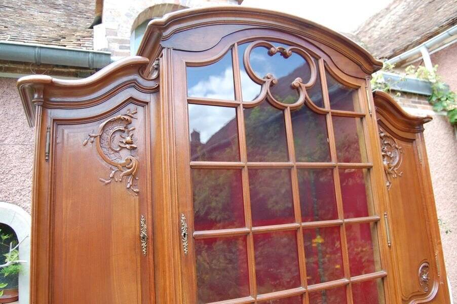 Buffet deux corps Napoléon III en noyer fin du 19e siècle