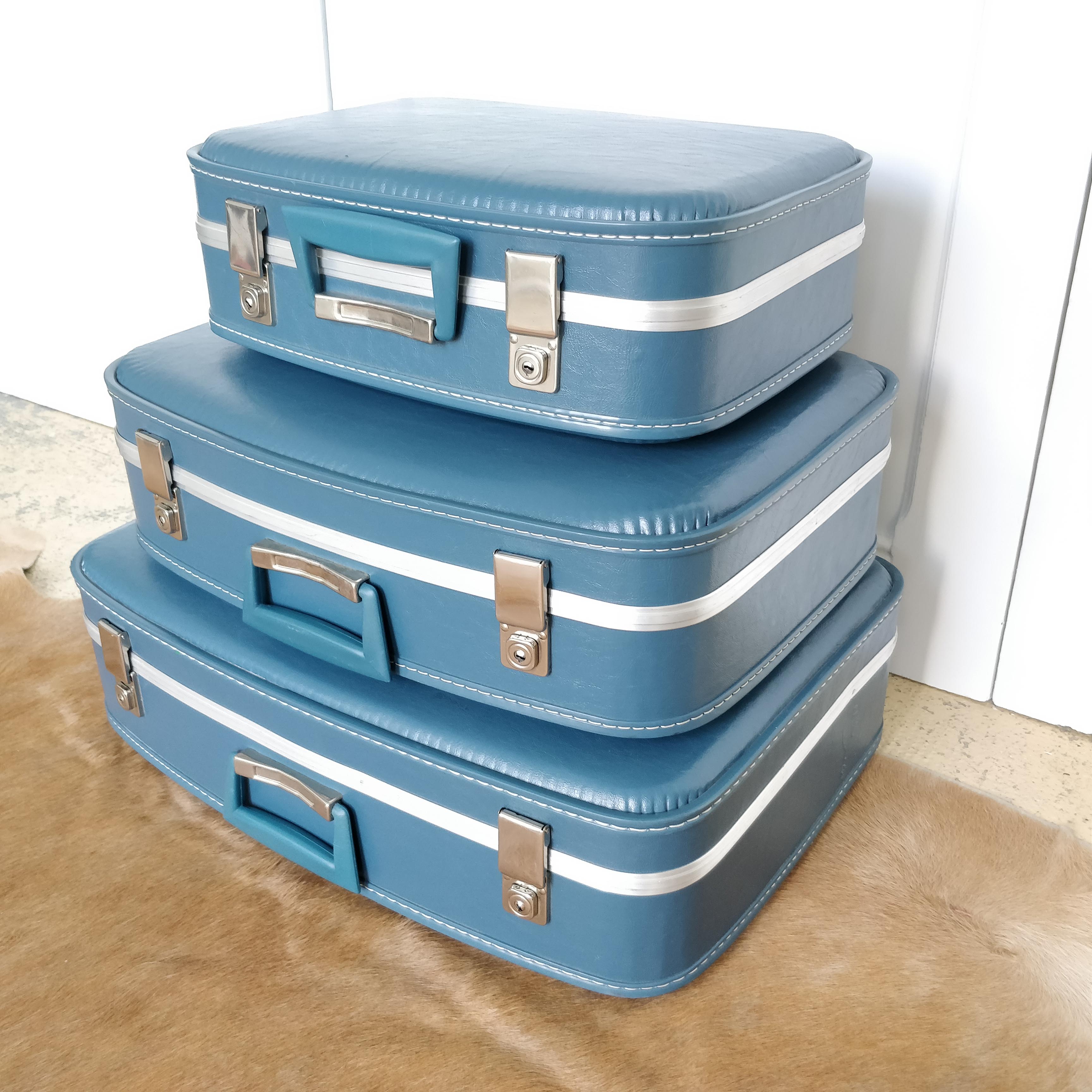 Air France suitcases 1960