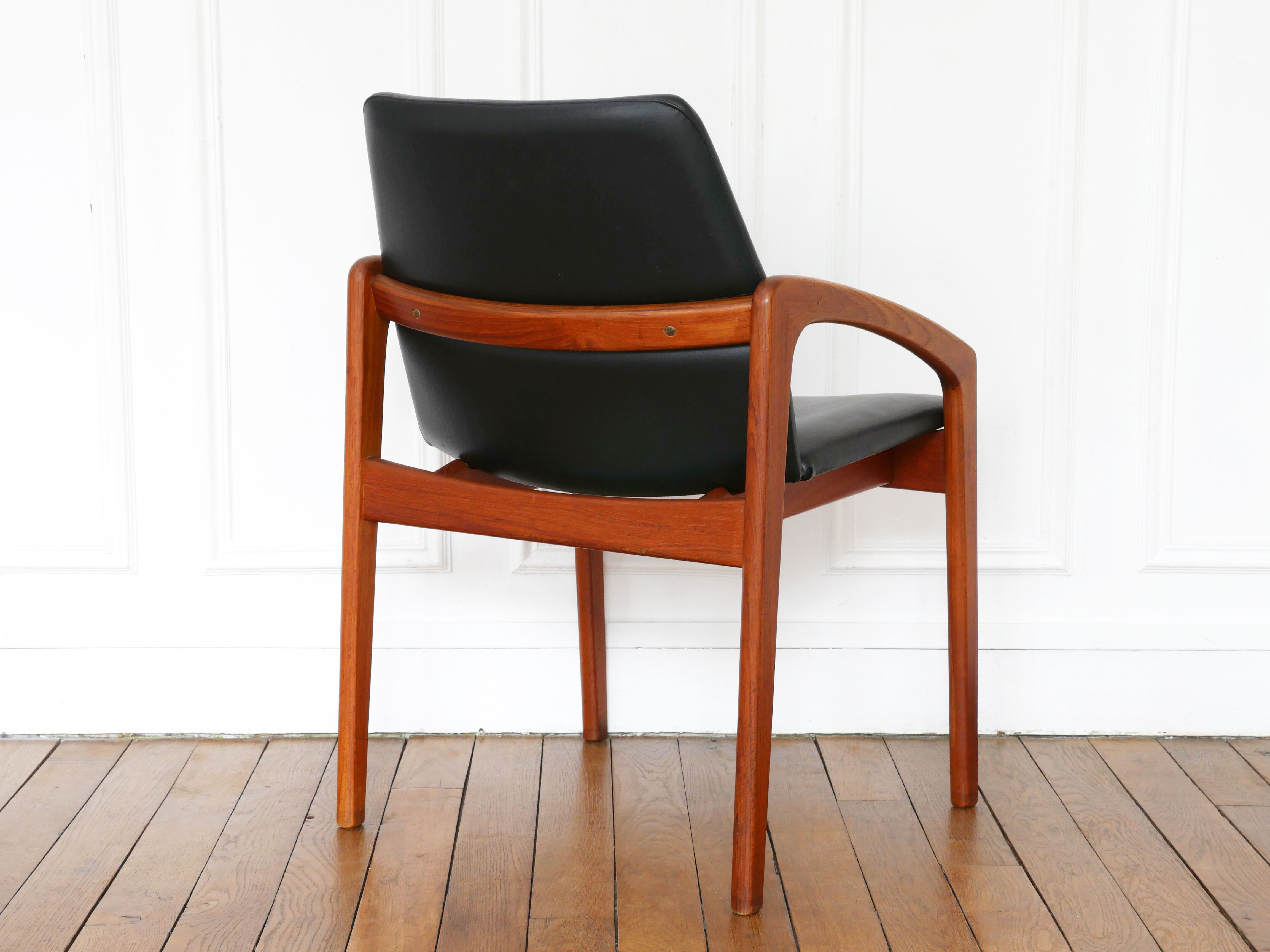 Fauteuil par Henning Kjærnulf pour Korup Stolefabrik