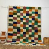 Handcrafted moroccan berber rug 213 x 160 cm