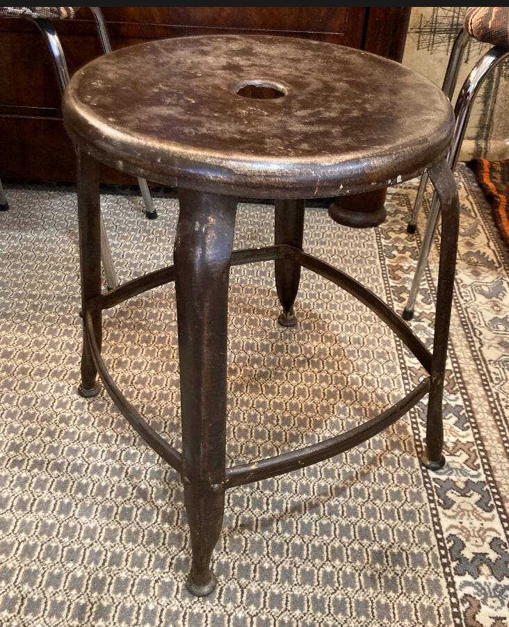 Tabouret d’atelier métallique Nicolle