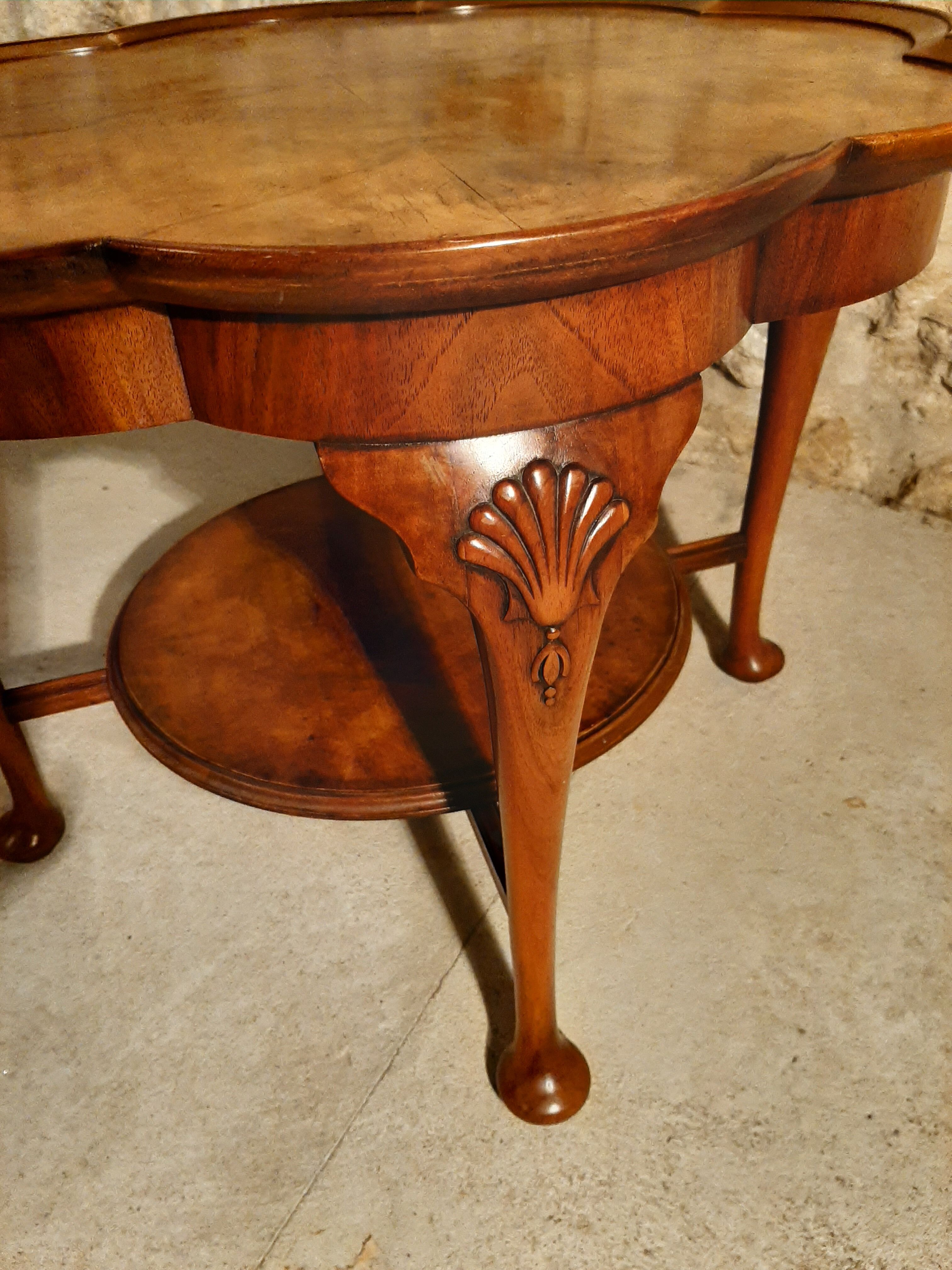 Walnut chippendale-style round coffee table