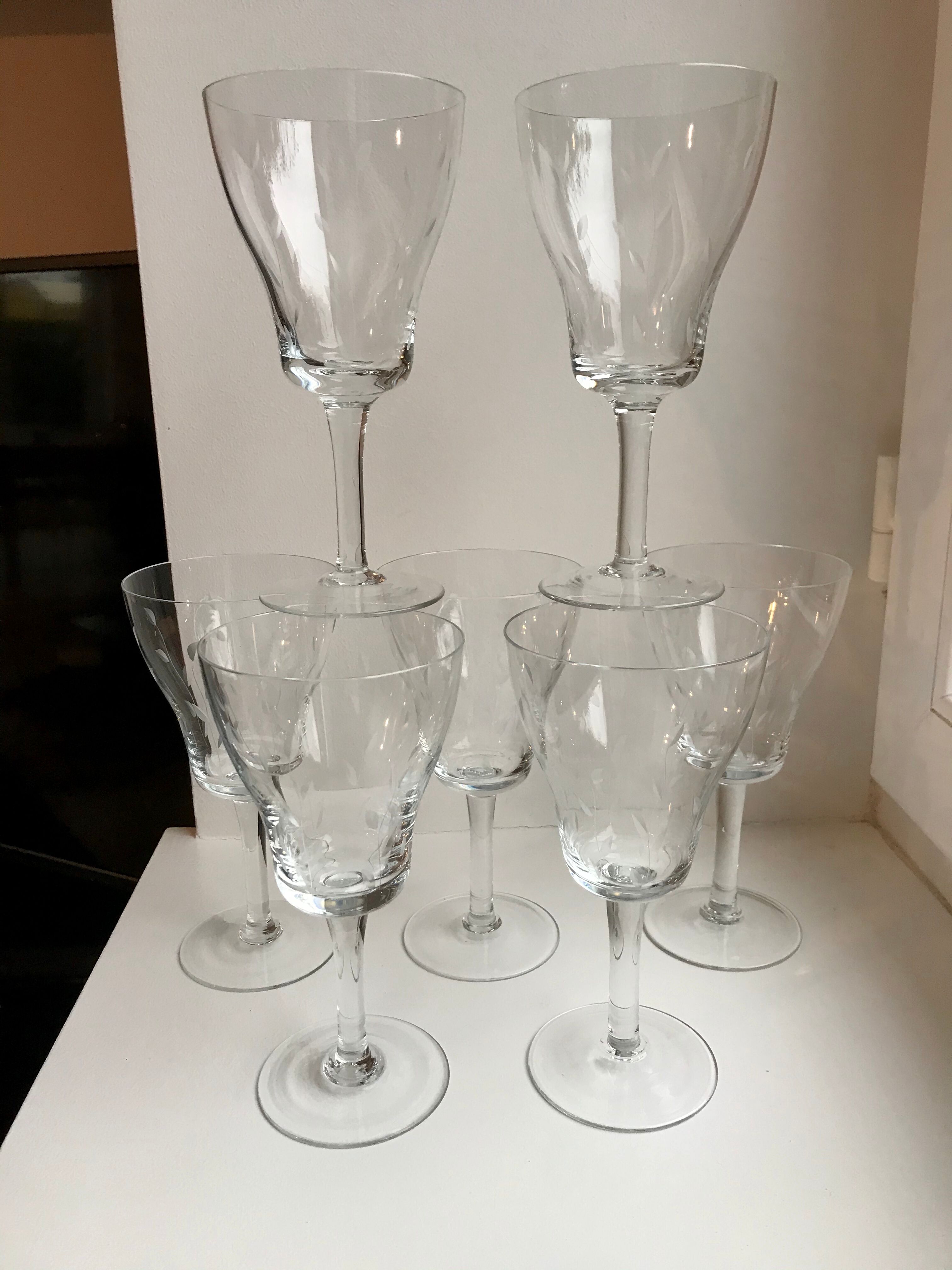 Set of 7 wine glasses, crystal water engraved 50-60s