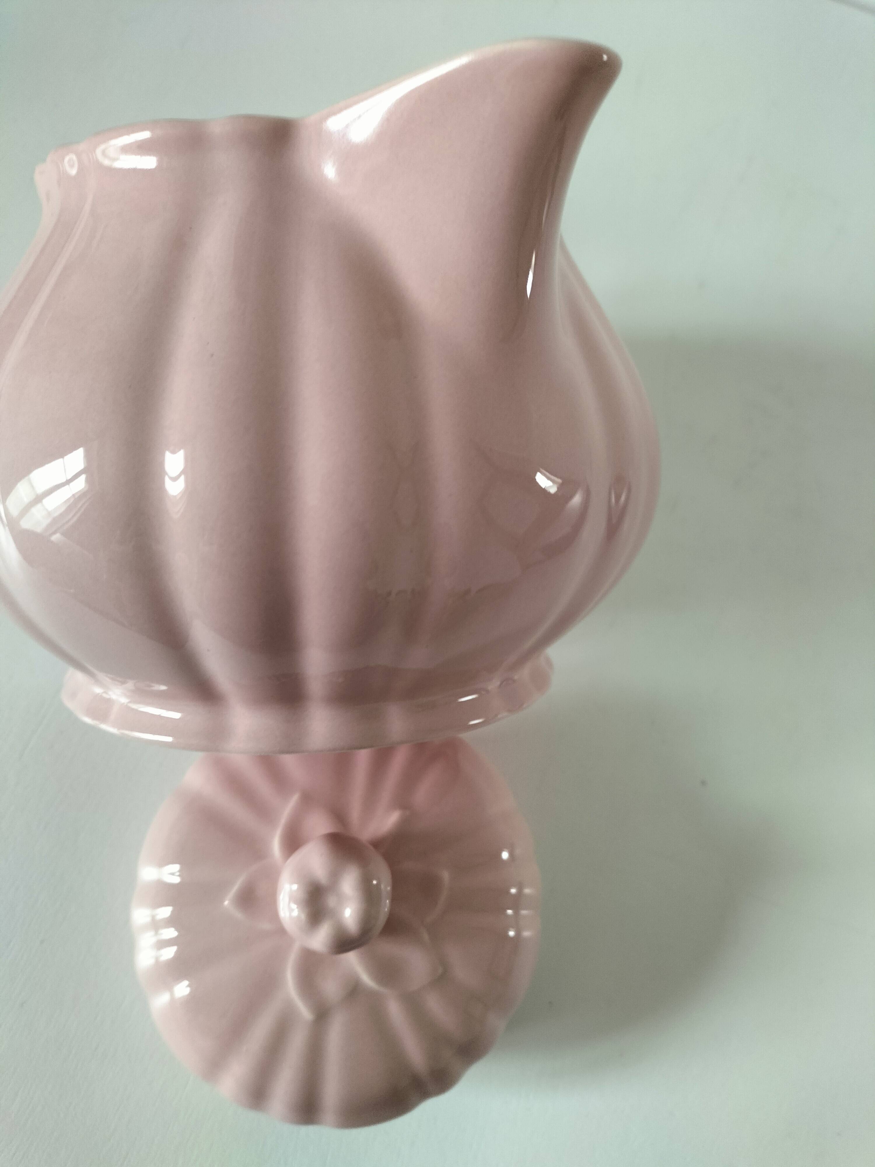 Vintage mid-century ribbed pink powder teapot by Salins.