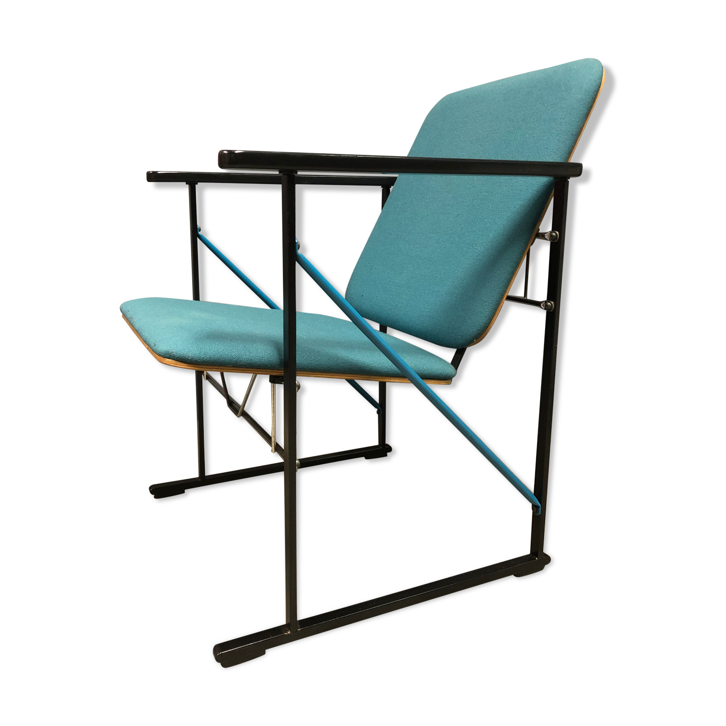 Yrjö kukkapuro lounge chair for avarte 1980's