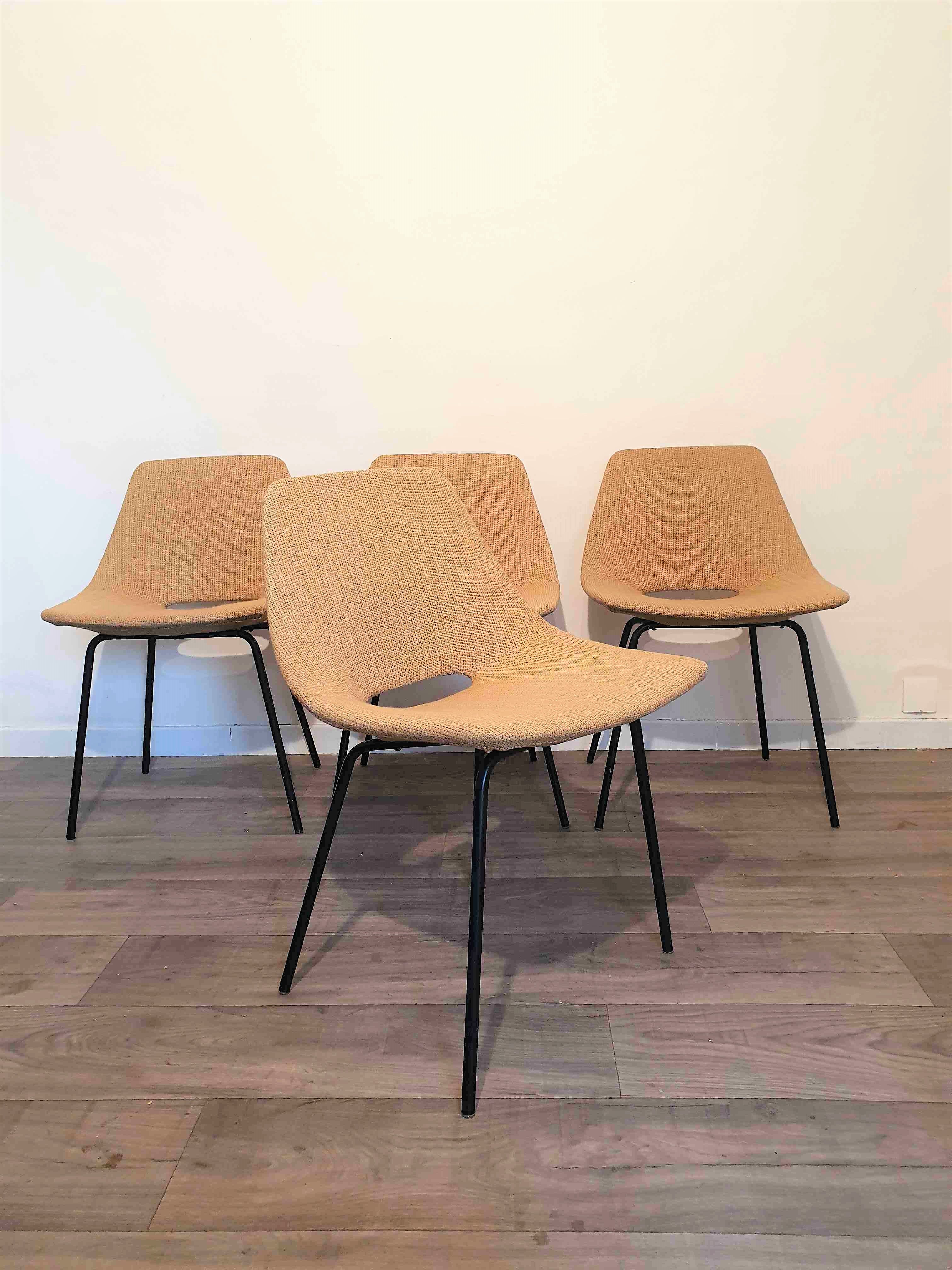 Suite of 4 chairs of Pierre Guariche model amsterdam . 1955
