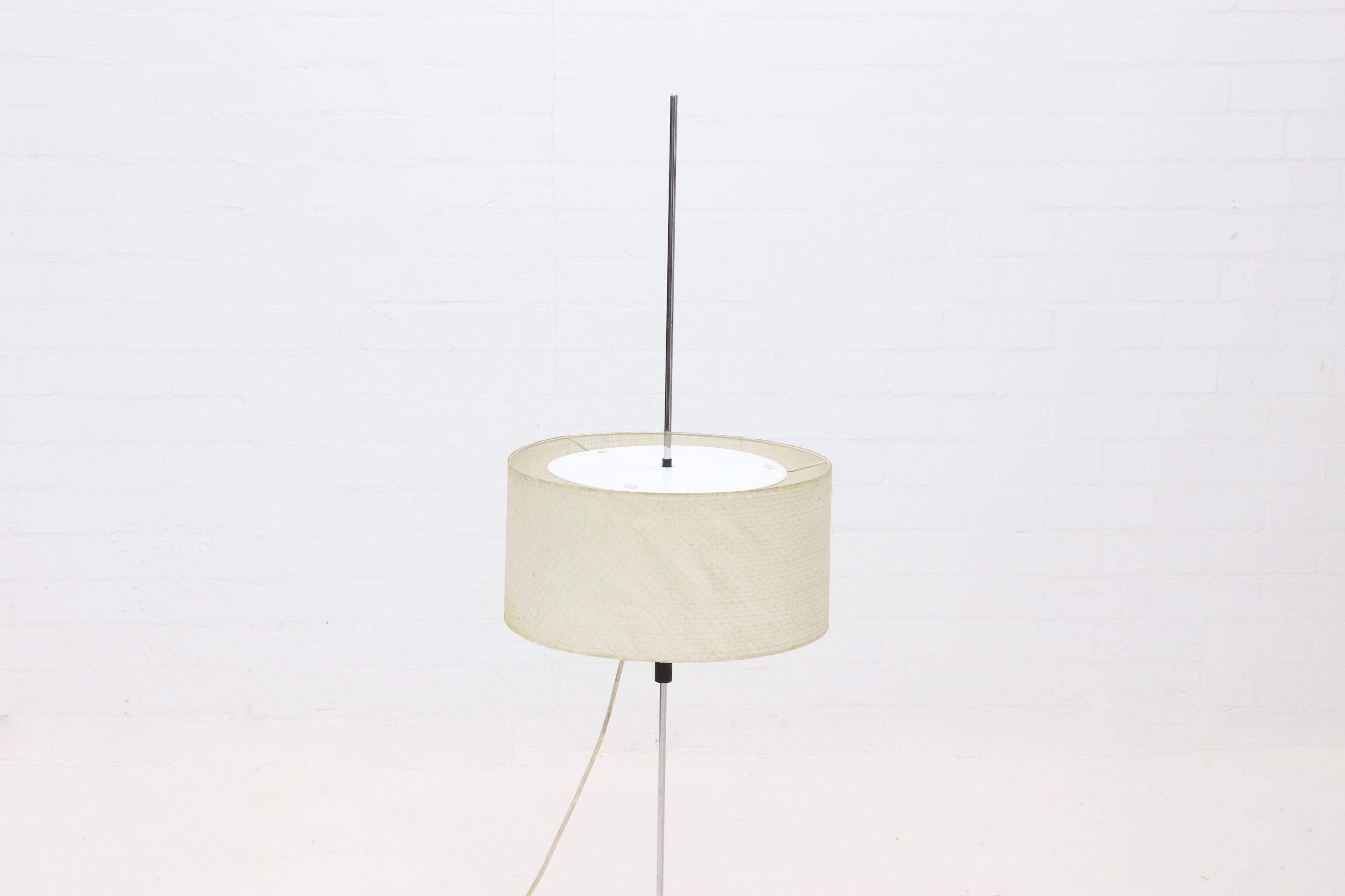 Height Adjustable Floor Lamp by Ruser & Kuntner for Knoll International 1960s