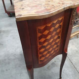 Commode en marqueterie Louis XVI Transition