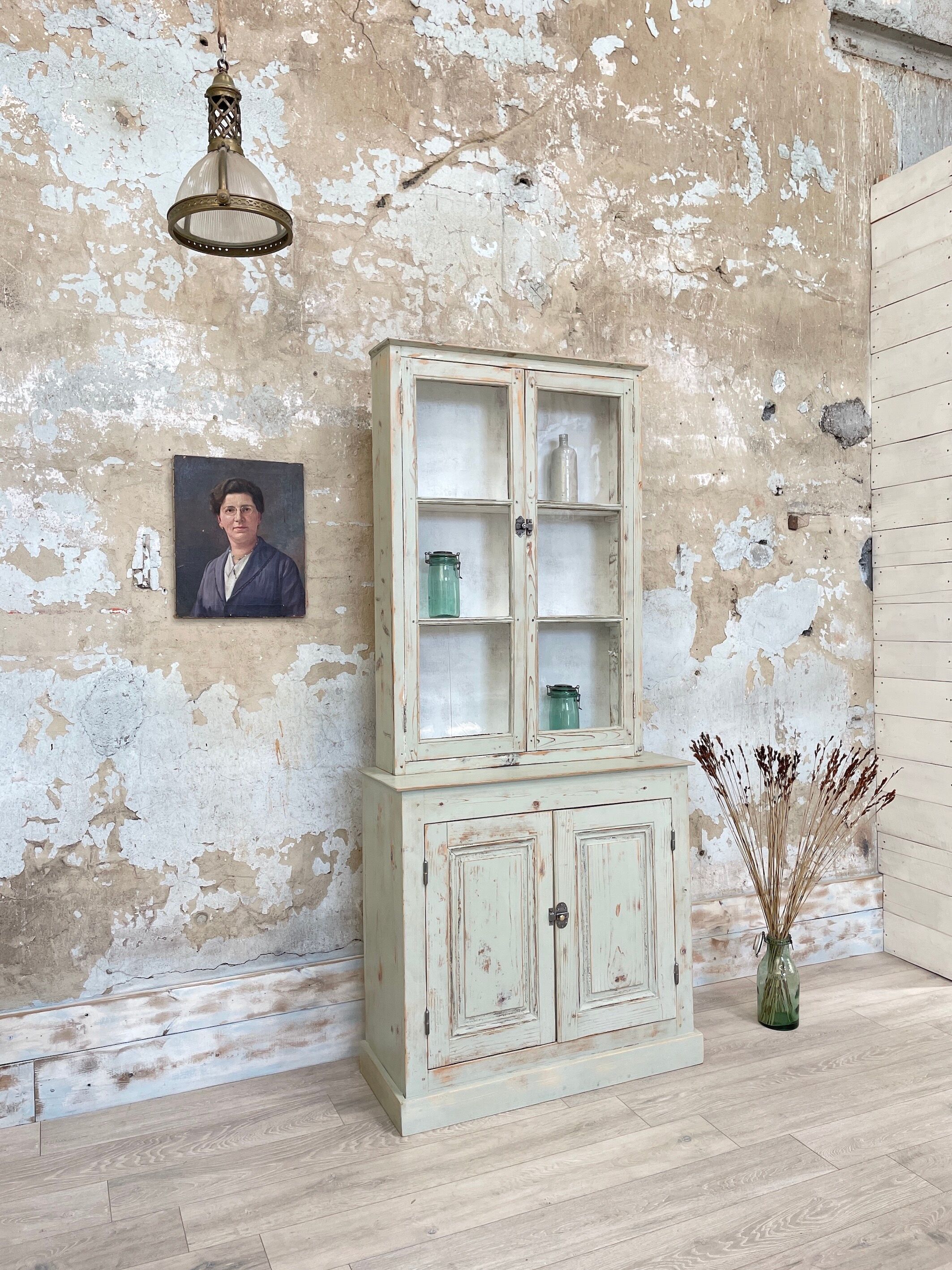 Two-body display cabinet, circa 1900