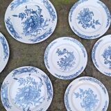 Service set in SG porcelain, Louis XV model.