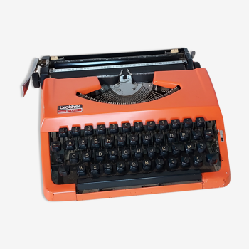 Machine à écrire brother 210