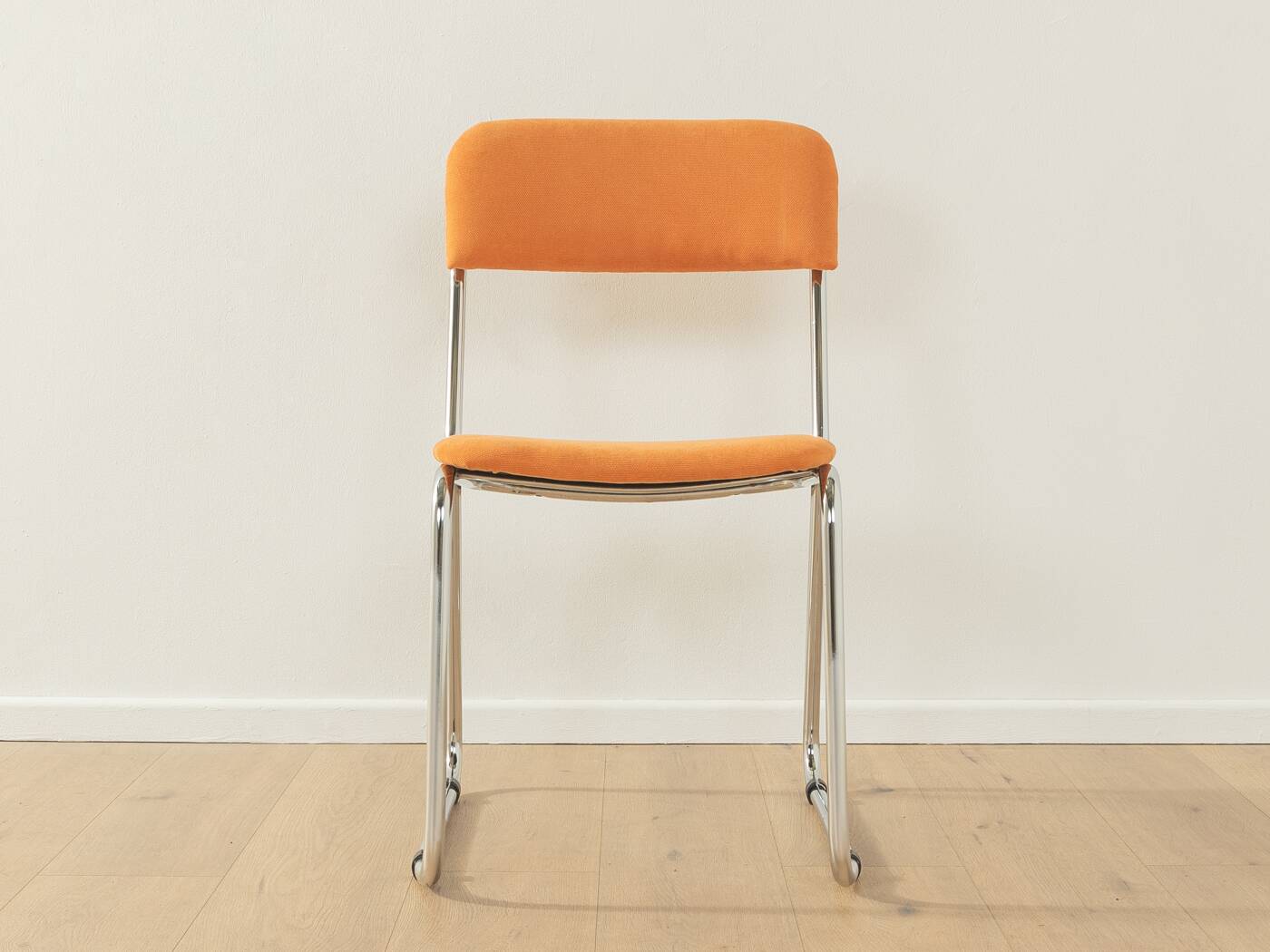 Classic chairs from the 1970s, set of 4, orange, chrome frame