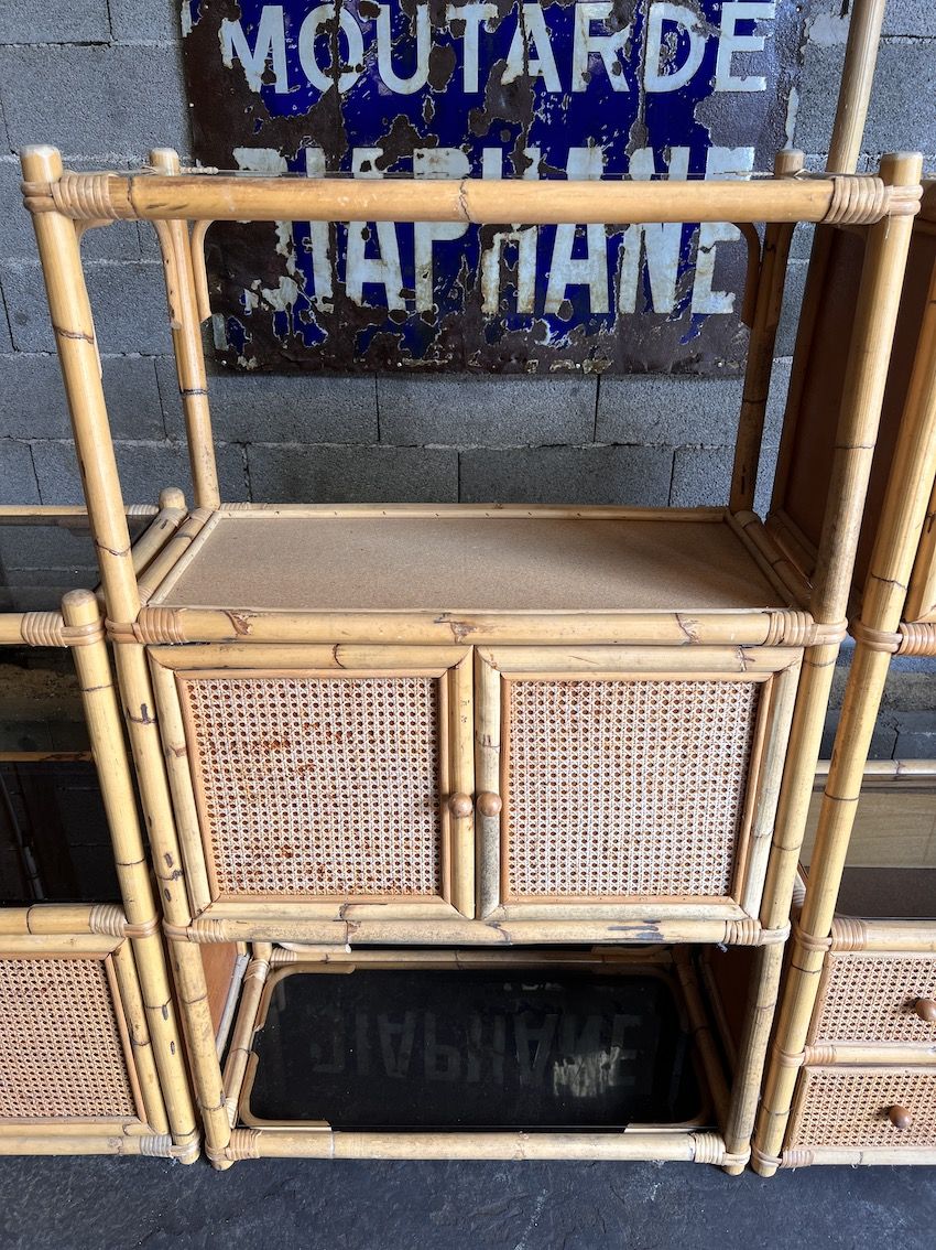 Bookcase, cannage in 3 modules and smoked glass trays - 70s