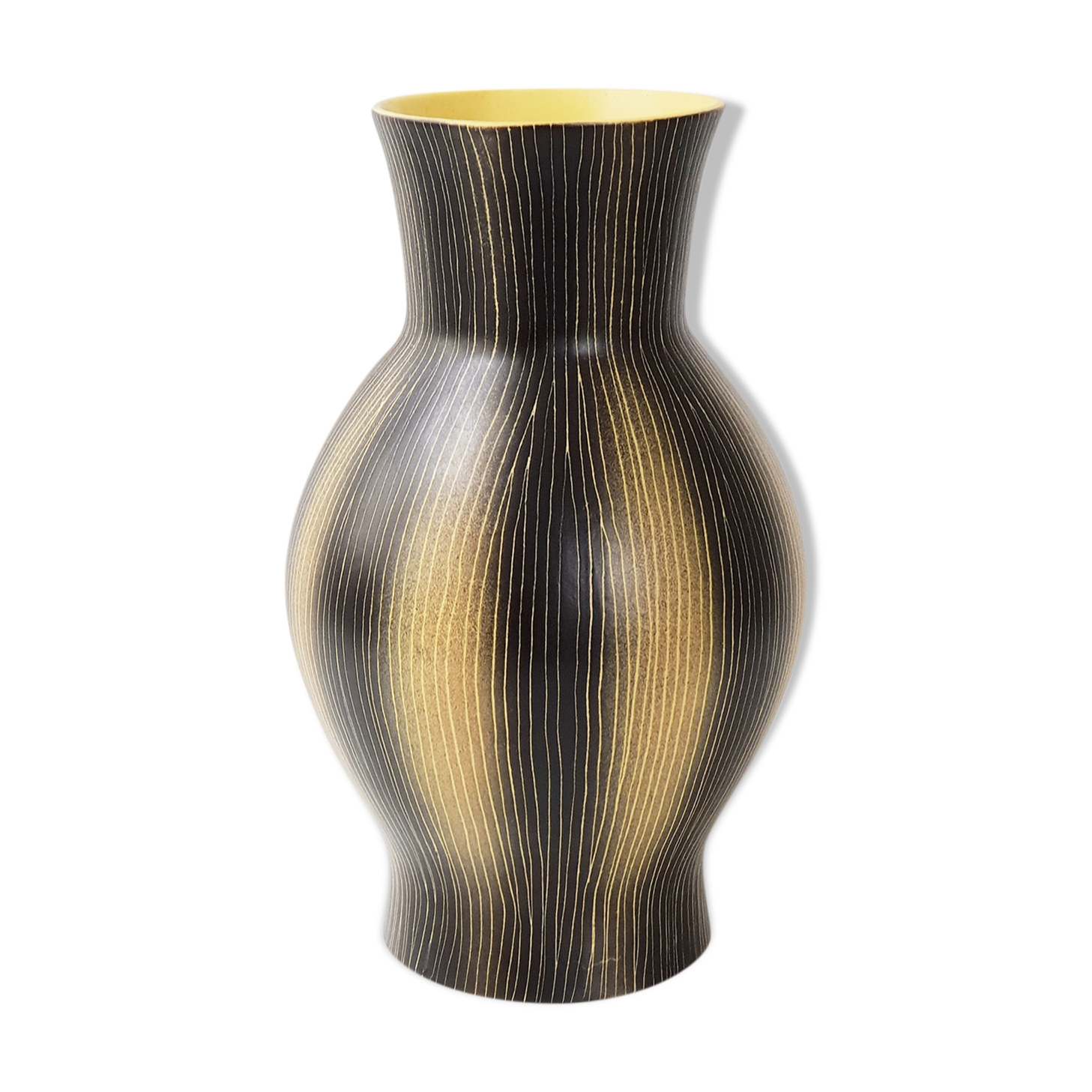 Vintage Saint Clement vase 1950