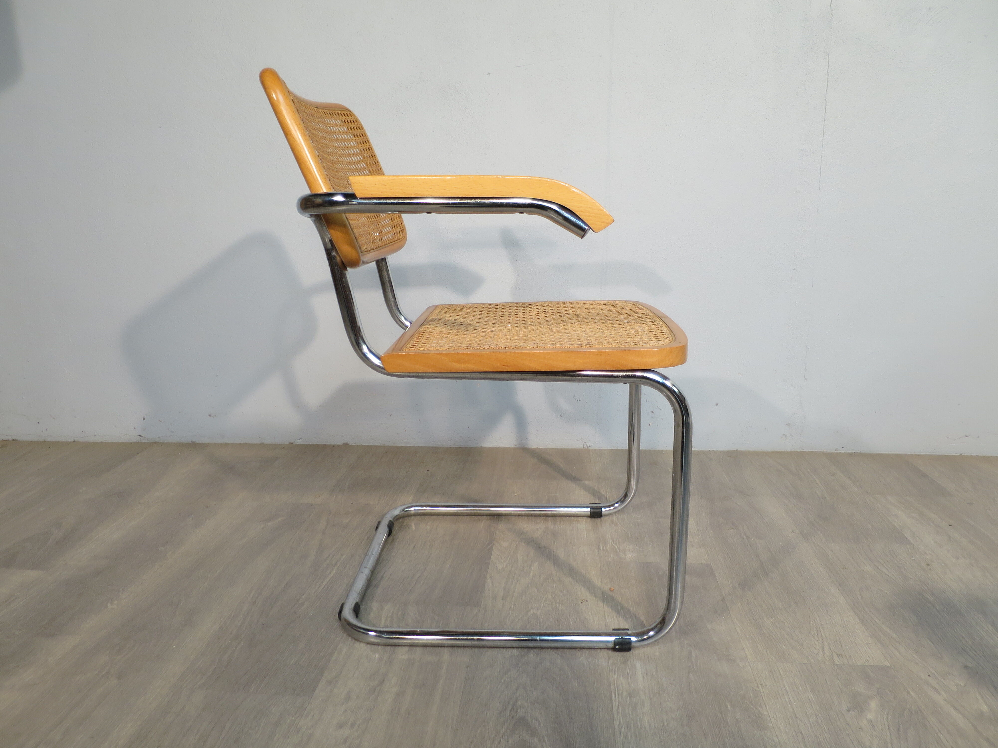 Fauteuil B64 de Marcel Breuer