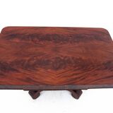 Table de milieu antique, Europe du Nord, fin du 19ème siècle.